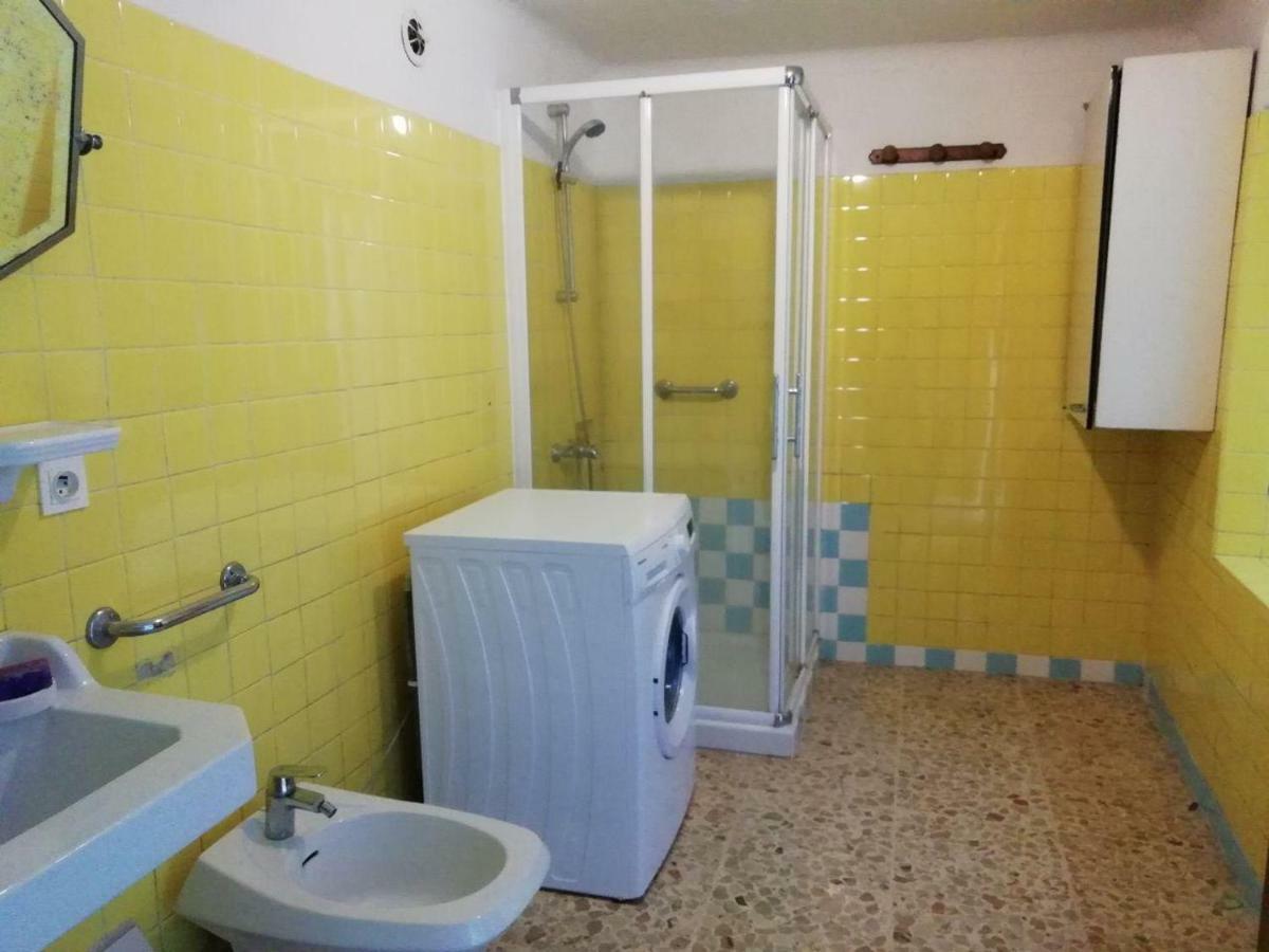 La Maison Bleue Céreste Екстериор снимка