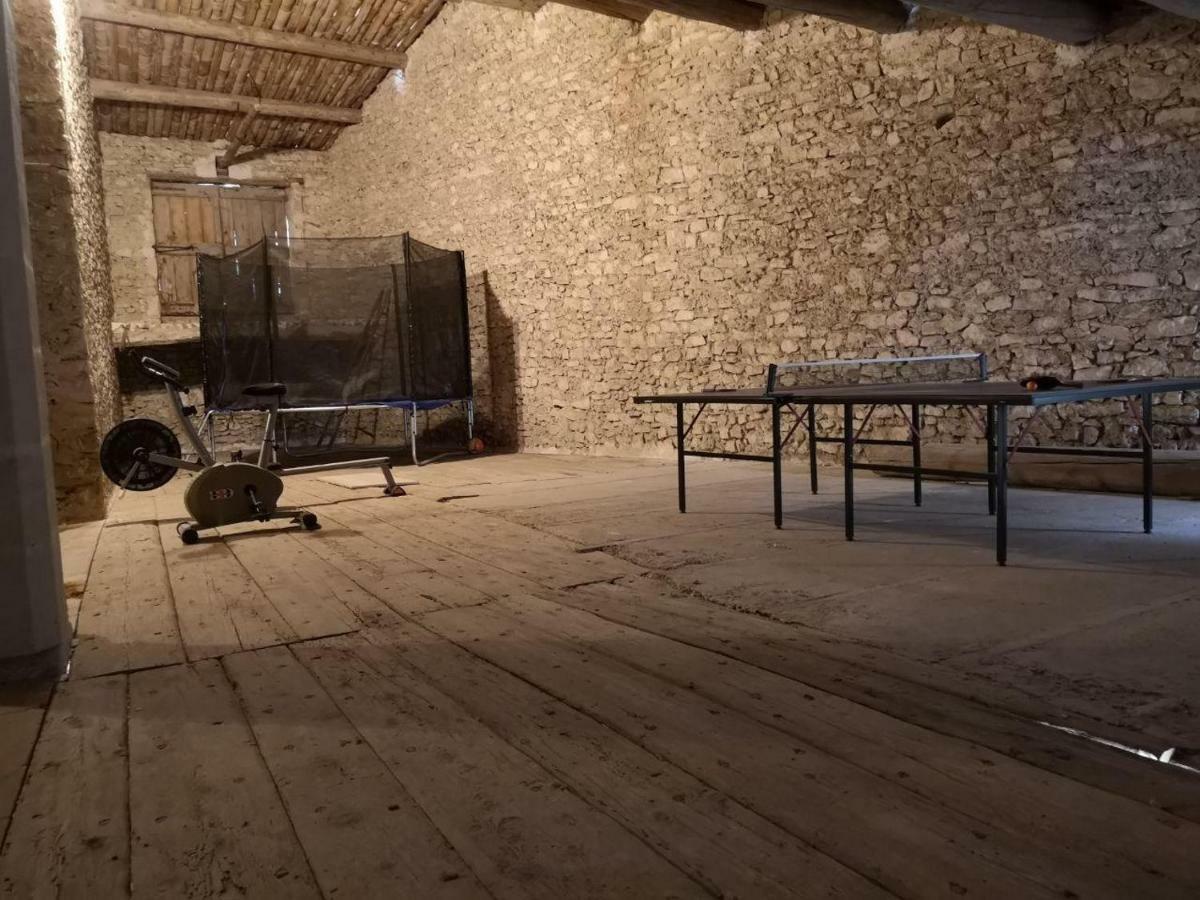 La Maison Bleue Céreste Екстериор снимка