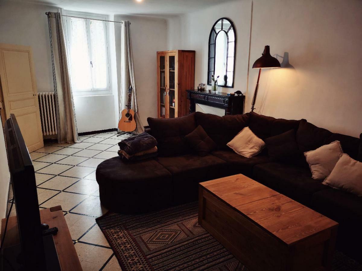 La Maison Bleue Céreste Екстериор снимка