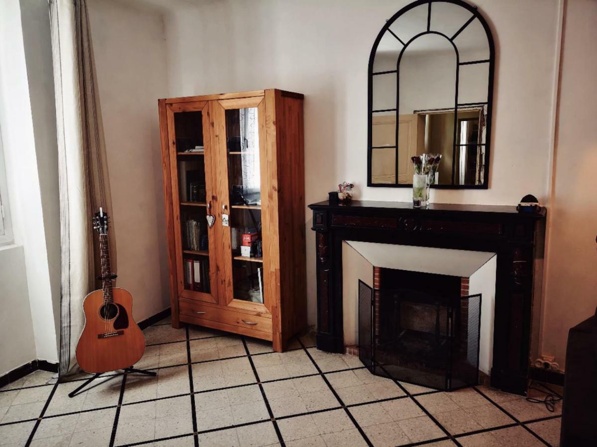 La Maison Bleue Céreste Екстериор снимка