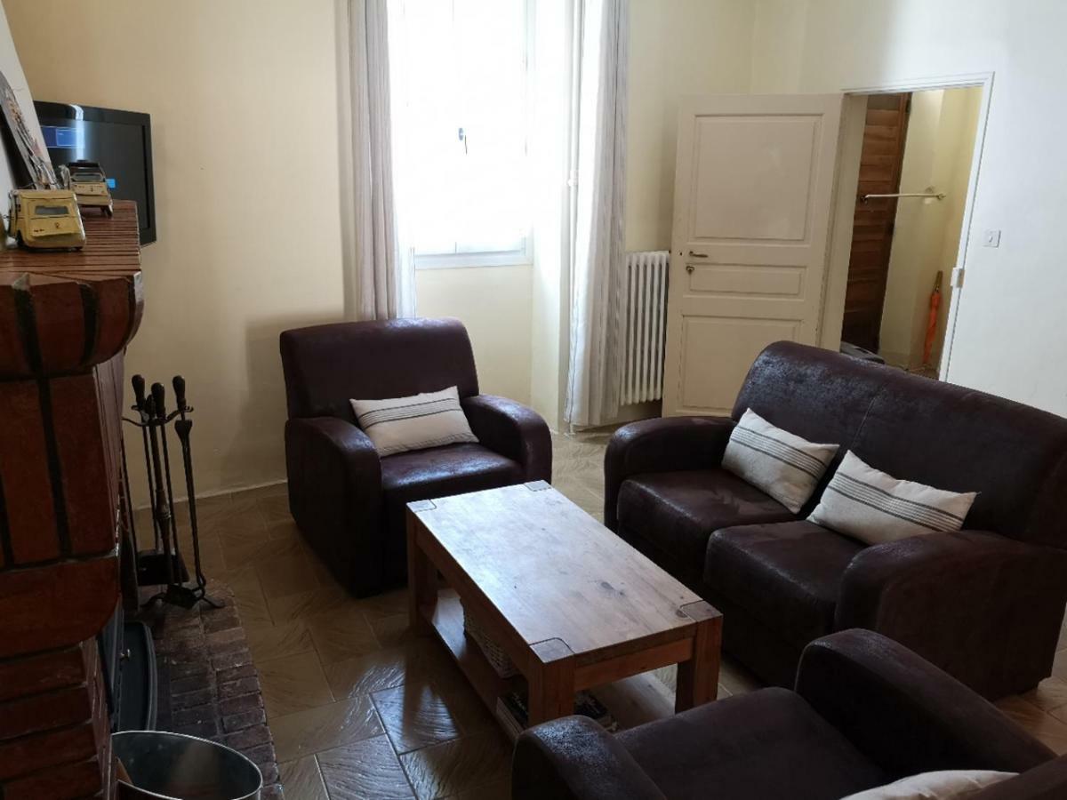 La Maison Bleue Céreste Екстериор снимка