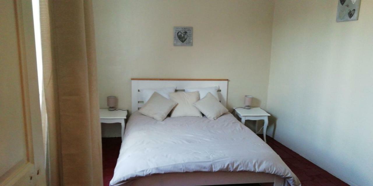 La Maison Bleue Céreste Екстериор снимка