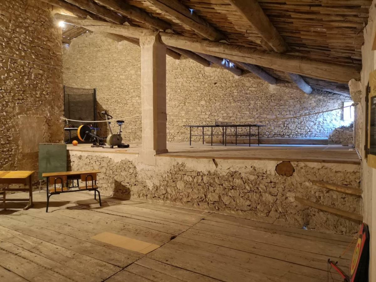 La Maison Bleue Céreste Екстериор снимка